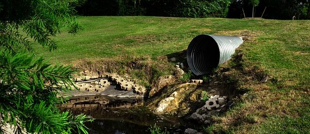 sewage-pipe-polluted-water-3465090_640